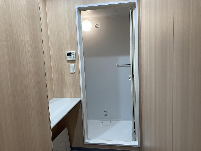 シャワールーム